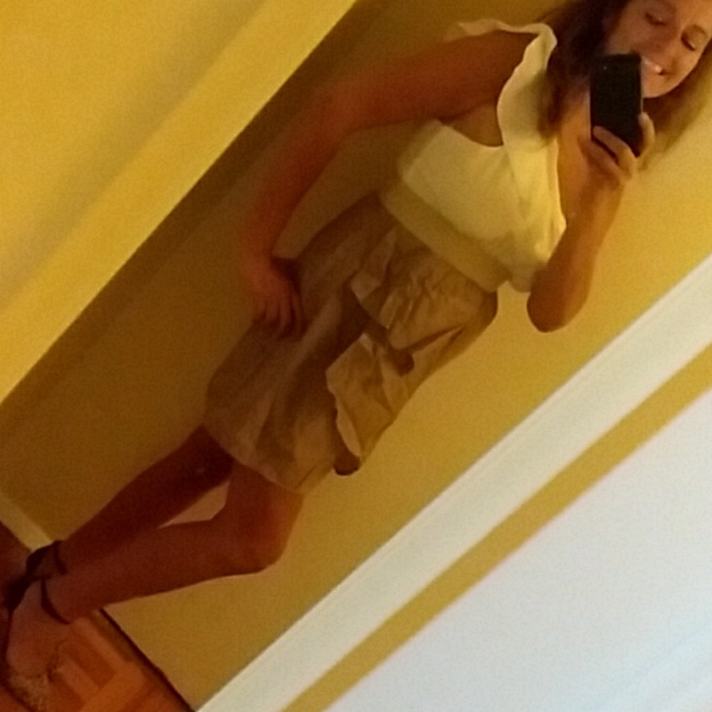 Dress - Picture 7 of 7